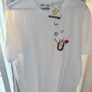 Uniqlo White Tee with Magnet Graphic